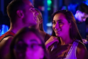 Nice: 4 Bars & 1 Club Fun Bar Crawl Party with Free Shots