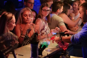 Nice: 4 Bars & 1 Club Fun Bar Crawl Party with Free Shots