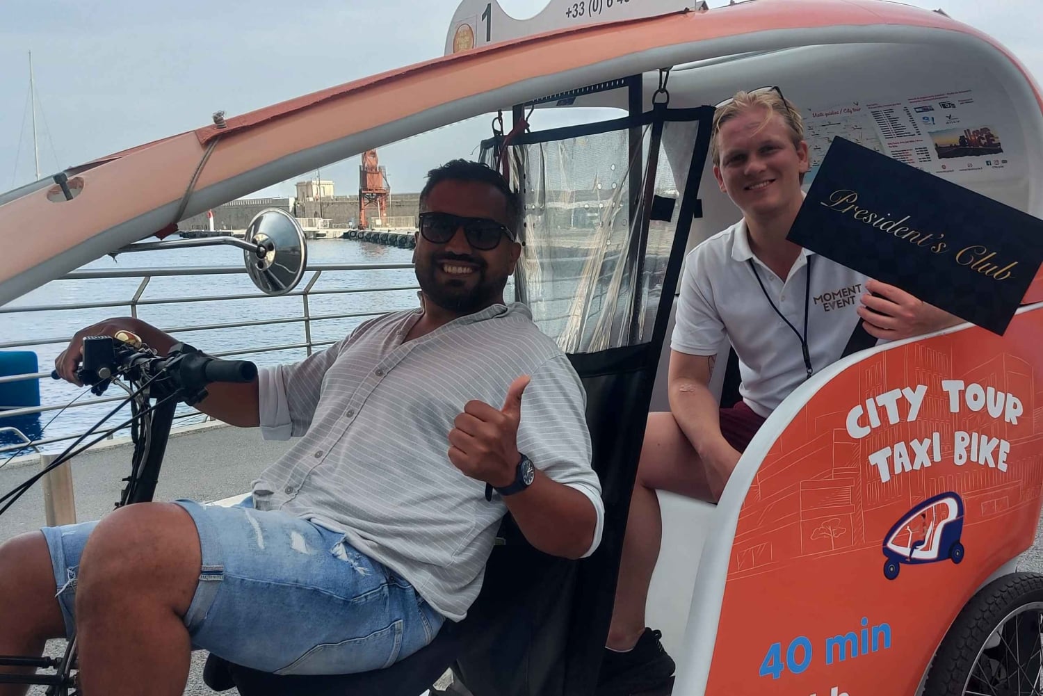 Nice : visite guidée 1h30 en TukTuk avec guide Nicois.