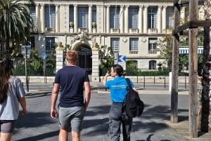 Nice: Old City Highlights Walking Tour with a local guide
