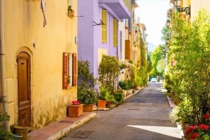 Countryside, Medieval Village and Lake Private Guided Tour