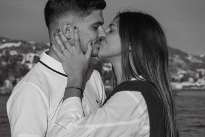 Travel with photography: 2-hour photo shoot