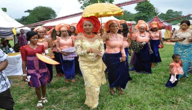 An igbo bride searching for her groom with the Iko