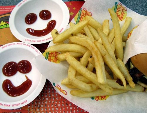Smile! The famous ketchup smiley is sure to lift your spirits 