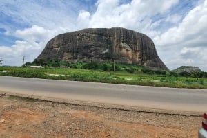 Abuja-kaupunkikierros lounaalla