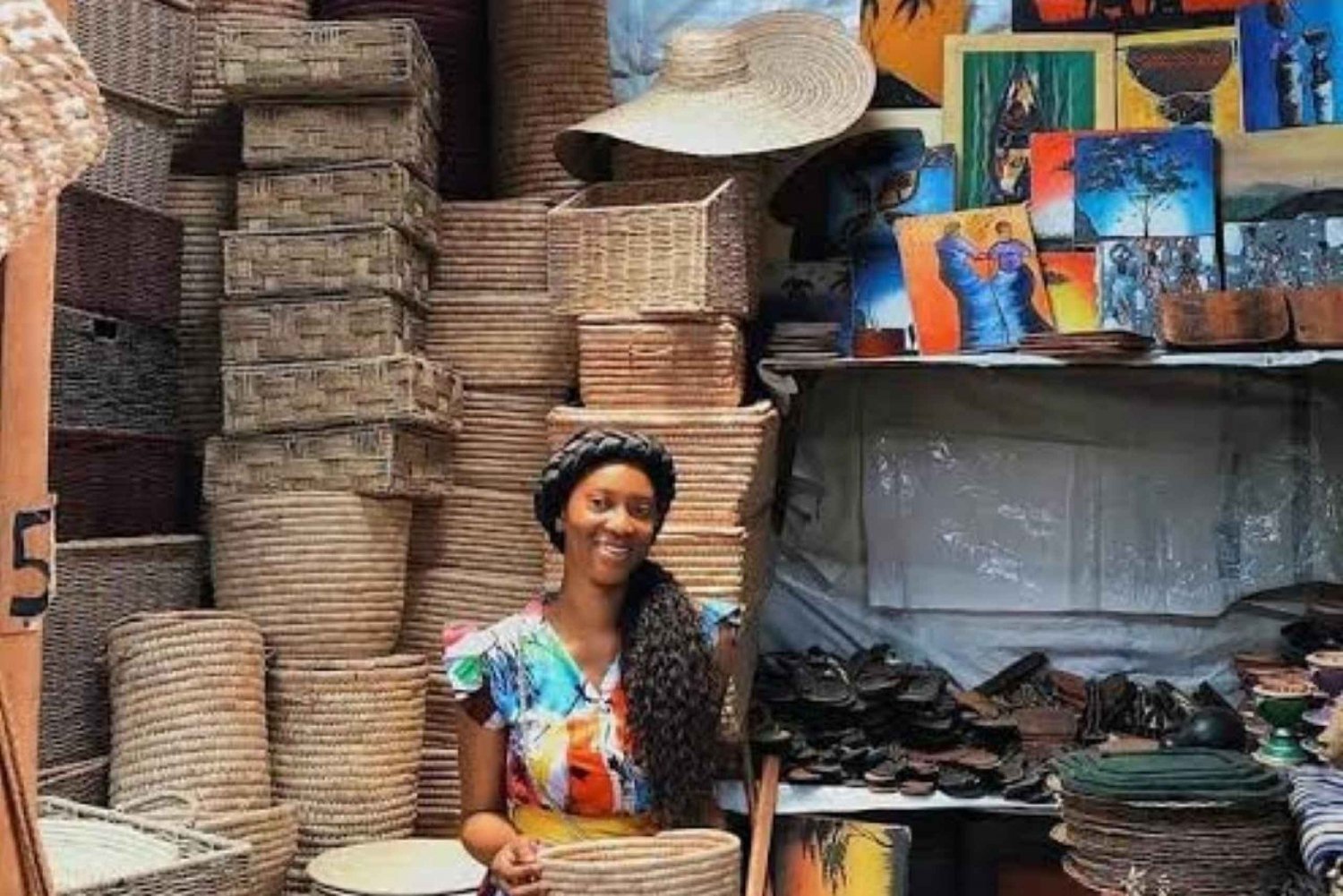 Abuja: explore the art and crafts market