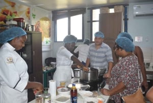 Abuja: Nigerian Cooking Class with Local Chefs