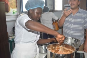 Abuja: Nigerian Cooking Class with Local Chefs