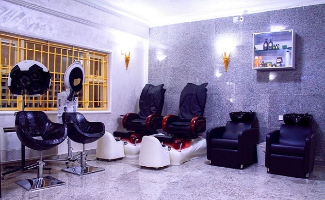 D'hairitage Salon & Spa