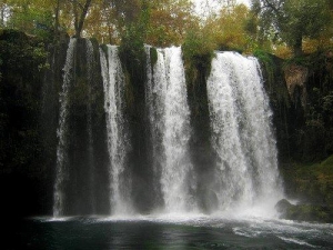 Mastigra Waterfalls