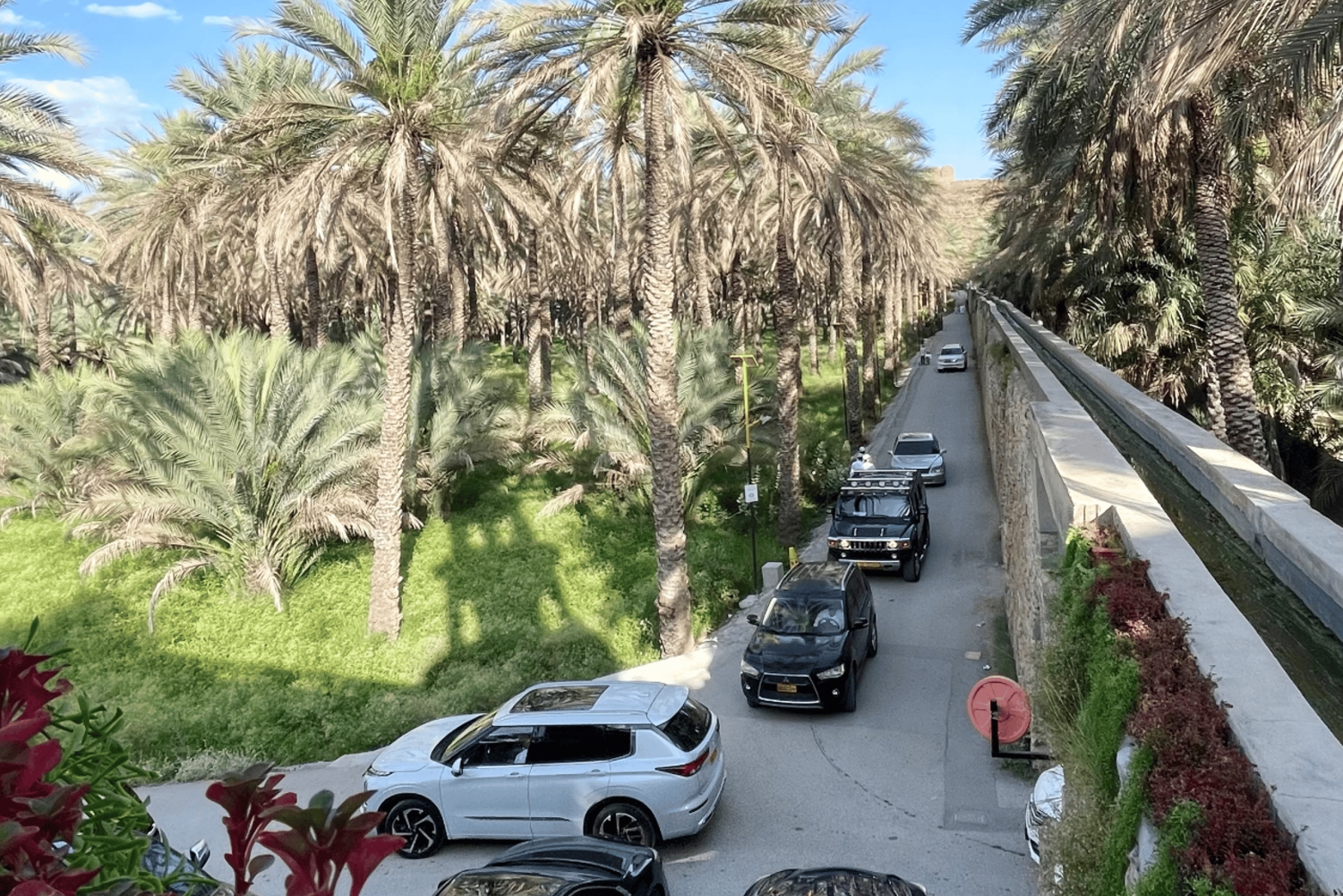 Amouage & Nizwa Full-Day Tour: Fort, Souq & Barakat Al Mouz