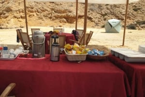 宿泊を伴うデイマニヤット諸島へのキャンプ