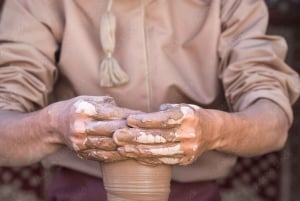 Burgen, Ton & Kultur: Ein Tag in Nizwa & Bahla