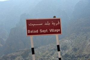Dagstur til Wadi Bani Awf, Balad Sayt, landsbyen Wekan og Nakhal