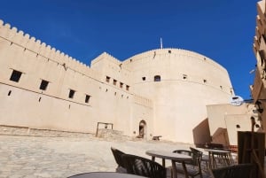 Safari nel deserto e la città storica di Nizwa