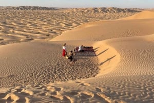 Safari dans le désert : Excursion au coucher du soleil dans le quartier vide