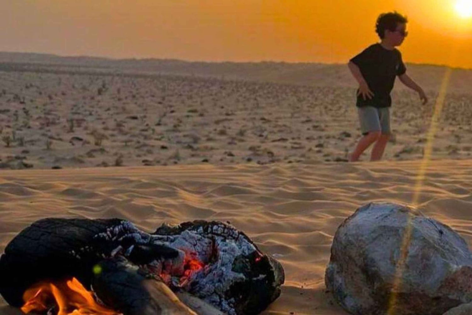 Pustynne safari - zachód słońca - na pustyni Empty Quarter