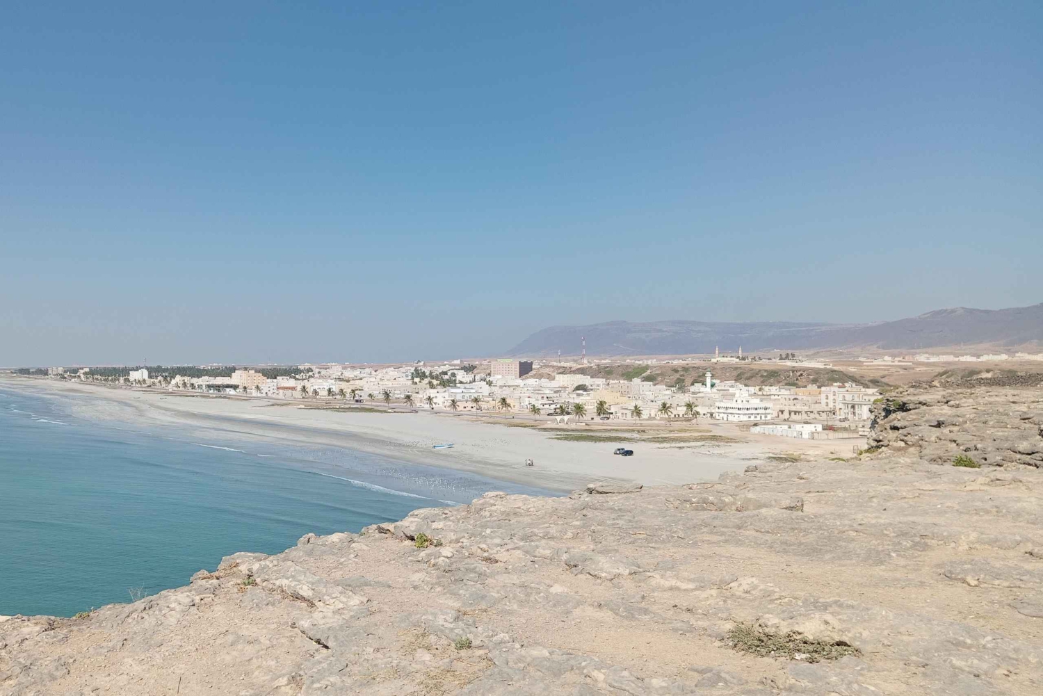 ظفار: جولة خاصة في مدينة صلالة وشرق صلالة