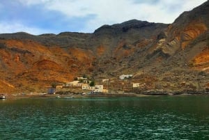 Desde Dubái-SHJ-Ajman-RAK: excursión de snorkel en Dibba Musandam