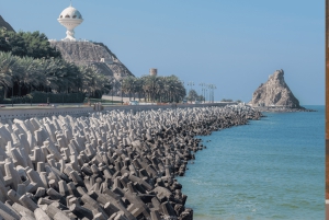 Odkryj Muscat: Ekspresowa wycieczka po mieście z najważniejszymi atrakcjami