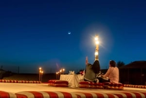 رحلة ركوب الجمال في صحراء دبي عند شروق الشمس مع وجبة الإفطار