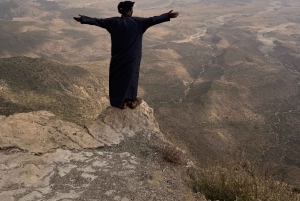 Salalah Oriental: safari privado en 4x4 y atardecer