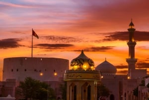 From Muscat: Nizwa Guided Tour with Optional Overnight Stay