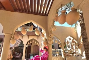 من مسقط: 3 أيام في نزوى والصحراء والسلحفاة ووادي شاب