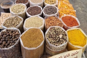 من مسقط: 3 أيام في نزوى والصحراء والسلحفاة ووادي شاب