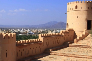 From Muscat: 4-Day Oman Highlights Tour