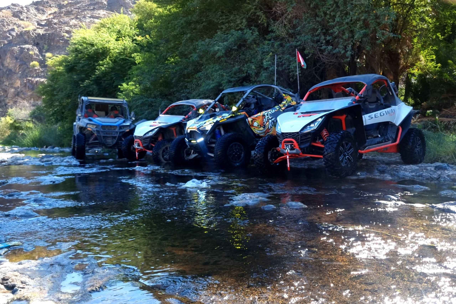 Desde Mascate: Épica travesía de 2 días en UTV por Jabal Abyad