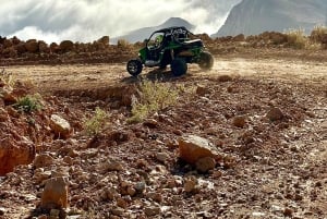 Desde Mascate: Épica travesía de 2 días en UTV por Jabal Abyad