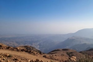 Desde Mascate: Épica travesía de 2 días en UTV por Jabal Abyad