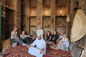 Van Muscat: Nizwa & Al Hamra begeleide historische tour