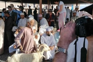 Muscatista: Nizwa ja Misfat Al Abriyeen Yksityinen