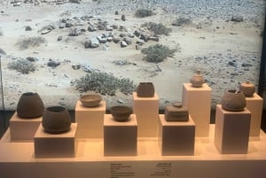 Från Muscat: Oman Across Ages Museum och Nizwa-Privat tur