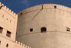 Från Muscat: Privat Nizwa och Jabel Akhdar-Shams med lunch