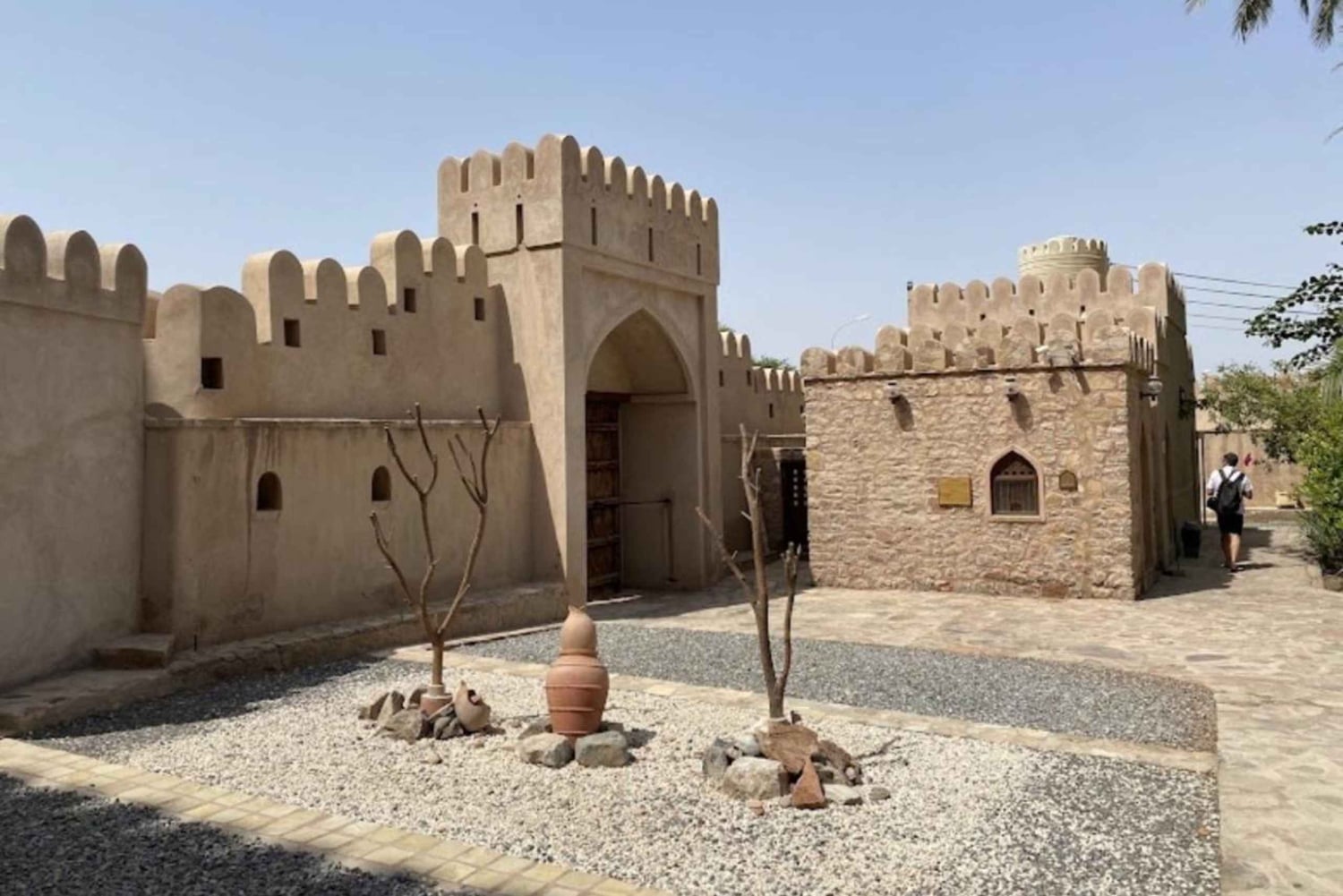 من مسقط: جولة في الرستاق مع الغداء والينابيع الساخنة