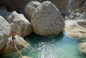 Au départ de Mascate : excursion d'une journée à Wadi Hawir avec déjeuner
