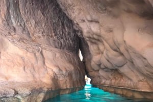 マスカット発:ワディ・シャブ探検隊