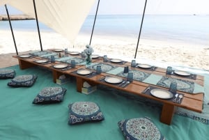 Full Day Damaniyat Island Experience with Beach Barbecue