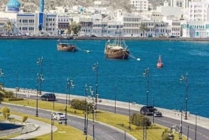 جولة تراثية في مسقط لمدة يوم كامل: المسجد والسوق والقصر والأوبرا