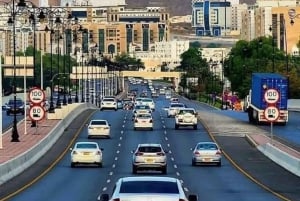 جولة تراثية في مسقط لمدة يوم كامل: المسجد والسوق والقصر والأوبرا