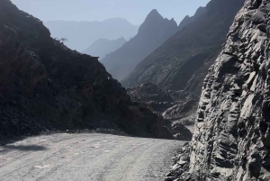 Heldagstur til Wadi Bani Awf-Balad Sayt-Nakhal Fort-Hot Spring