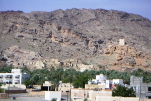 Full-Day Tour in Oman: Enchanting Forts of Nizwa and Jabreen