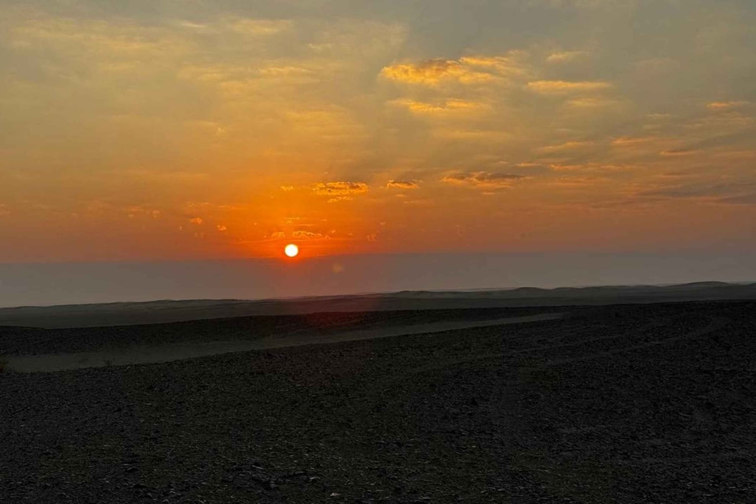 Magia dell'ora d'oro: Tour del tramonto nel deserto di Rub' Al Khali