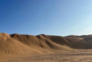 Magia dell'ora d'oro: Tour del tramonto nel deserto di Rub' Al Khali