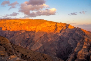 جراند كانيون في عمان جبل شمس