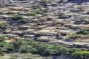 Geführte Bergtour: Sayq Plateau & Abstieg durch das Wadi Muaydin