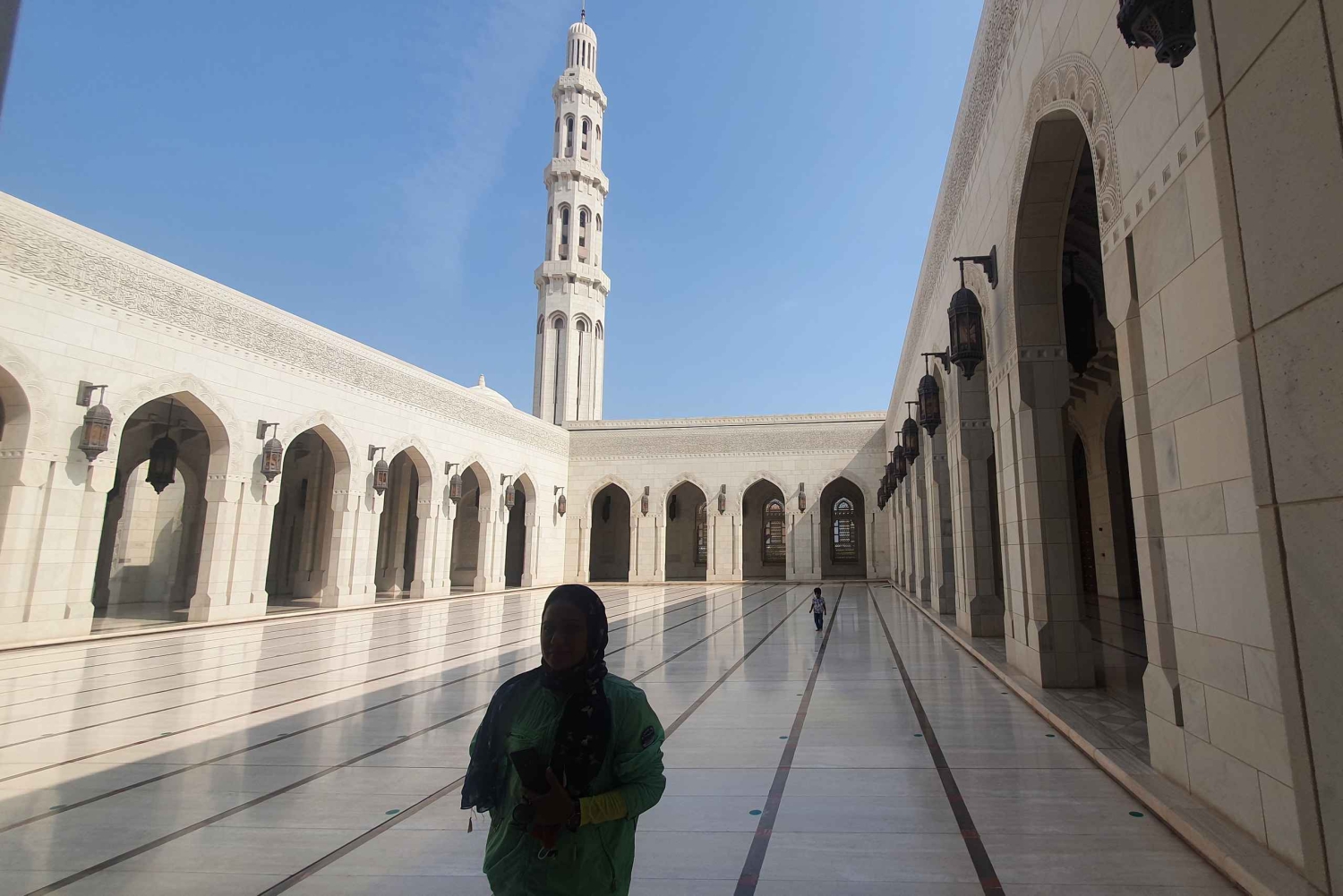 Основные моменты экскурсии по Маскату на личном автомобиле с гидом